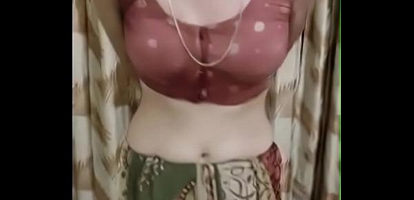  please say who is she or which movie  super hot desi for handjob